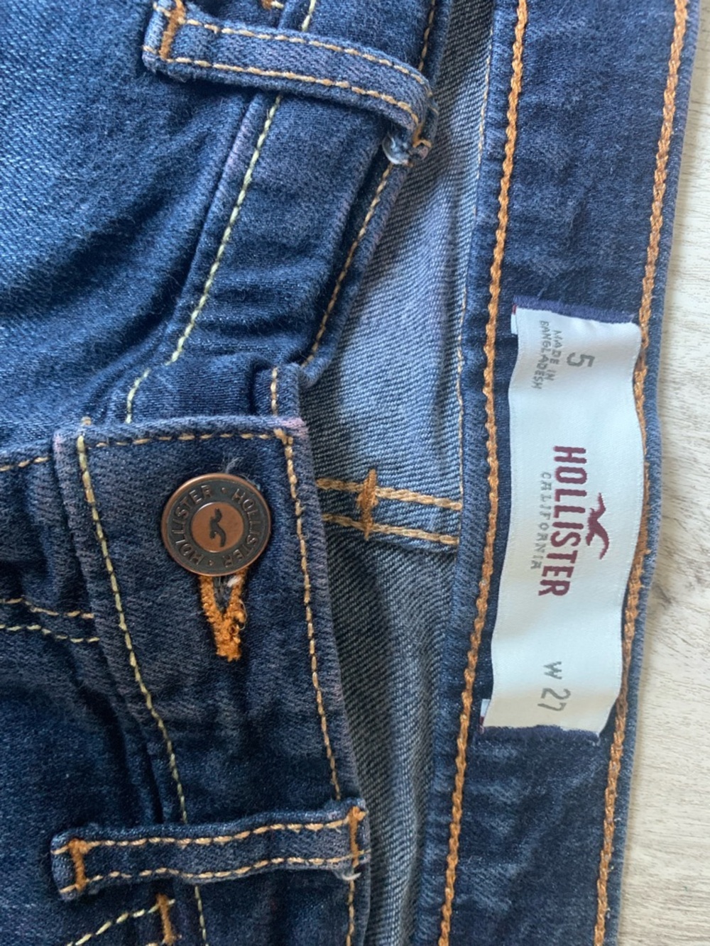 Hollister Dark Blue Denim Shorts with Contrast Stitching - Picture 3 of 9